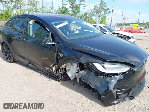 2016 Tesla Model X 70D z VIN 5YJXCAE29GF003478, wystawiony jako IAAI lot #41965737 z przebiegiem 105 930 mil mil oraz . Historia ofert i sprzedaży dostępna na DreamBid. Obrazek 6.