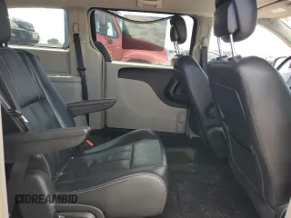 2014 Chrysler Town & Country Touring with VIN 2C4RC1BG8ER383701, listed as a Copart auction lot 70959814 with 157,180 mi miles and Salvage Title. Bid and sale history available at DreamBid. Image 11.