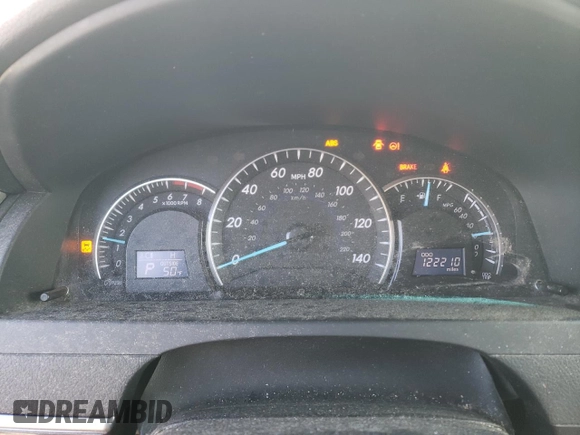2014 Toyota Camry L with VIN 4T4BF1FK8ER397268, listed as a Copart auction lot 52114735 with 122,210 mi miles and Clean Title. Bid and sale history available at DreamBid. Image 9.