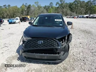 2022 Toyota Corolla Cross L with VIN 7MUAAAAG5NV033542, listed as a Copart auction lot 50146015 with 43,540 mi miles and Clean title. Bid and sale history available at DreamBid. Image 15.