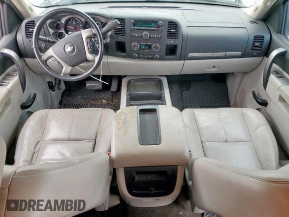 2011 Chevrolet Silverado 1500 LT with VIN 3GCPCSE06BG385931, listed as a Copart auction lot 52076985 with 187,151 mi miles and Salvage Title. Bid and sale history available at DreamBid. Image 8.