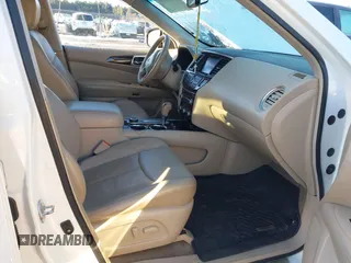 2013 Nissan Pathfinder SV with VIN 5N1AR2MM2DC635949, listed as a IAAI auction lot 41415060 with 90,809 mi miles. Bid and sale history available at carsss.com. Image 5.