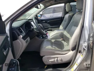 2015 Toyota Highlander Hybrid Limited with VIN 5TDDCRFH2FS013302, listed as a Copart auction lot 72235153 with 187,721 mi miles. Bid and sale history available at carsss.com. Image 7.