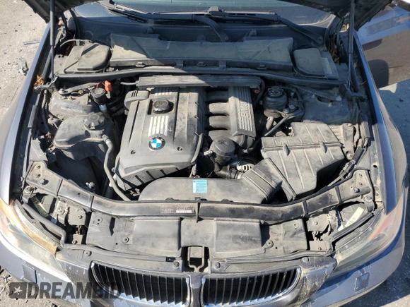 2007 BMW 3 Series 328xi z VIN WBAVC93537K030372, wystawiony jako Copart lot #59090425 z przebiegiem 191 023 mil mil oraz Czysty tytuł • Clean title. Historia ofert i sprzedaży dostępna na DreamBid. Obrazek 11.