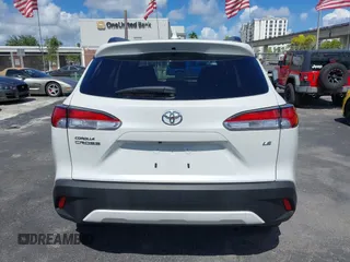 2024 Toyota Corolla Cross LE with VIN 7MUCAAAG1RV084549, listed as a IAAI auction lot 42582648 with 17,301 mi miles and . Bid and sale history available at DreamBid. Image 16.