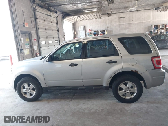 2012 Ford Escape XLS with VIN 1FMCU9C70CKB93771, listed as a IAAI auction lot 41766025 with 151,975 mi miles and . Bid and sale history available at DreamBid. Image 14.