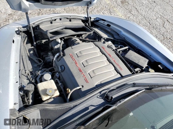 2015 Chevrolet Corvette 2LT с VIN 1G1YD2D70F5117432, выставлен на аукционе Copart как лот 48251625 с пробегом 50 200 миль миль и Списание • Salvage title. История ставок и продаж доступна на DreamBid. Изображение 11.