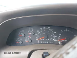 2001 Ford Excursion Limited z VIN 1FMNU43SX1ED42733, wystawiony jako IAAI lot #41923234 z przebiegiem 371 157 mil mil oraz . Historia ofert i sprzedaży dostępna na DreamBid. Obrazek 7.