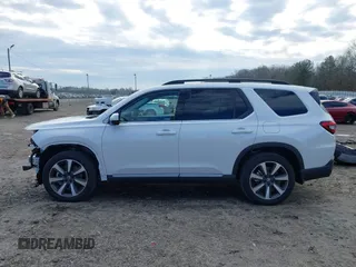 2024 Honda Pilot Elite with VIN 5FNYG1H84RB029868, listed as a IAAI auction lot 41286144 with 18,478 mi miles. Bid and sale history available at carsss.com. Image 15.
