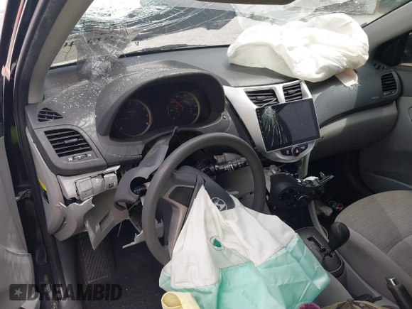2017 Hyundai Accent SE with VIN KMHCT5AEXHU364051, listed as a IAAI auction lot 41920440 with Not Provided miles and . Bid and sale history available at DreamBid. Image 6.
