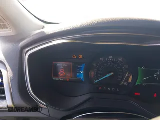2020 Ford Fusion SE with VIN 3FA6P0HDXLR168137, listed as a IAAI auction lot 42128526 with 114,937 mi miles and . Bid and sale history available at DreamBid. Image 7.