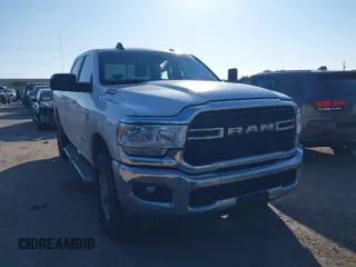 2021 Ram 2500 Big Horn with VIN 3C6UR5DLXMG676909, listed as a IAAI auction lot 41586919 with 80,716 mi miles. Bid and sale history available at carsss.com. Image 1.
