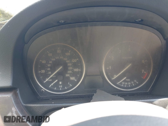 2011 BMW 3 Series 328i xDrive z VIN WBAPK5C56BA656503, wystawiony jako IAAI lot #42512351 z przebiegiem Nie podano mil oraz . Historia ofert i sprzedaży dostępna na DreamBid. Obrazek 7.