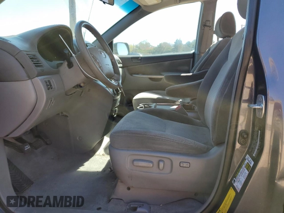 2008 Toyota Sienna CE with VIN 5TDZK23C58S204966, listed as a Copart auction lot 49763445 with 358,448 mi miles and Clean Title. Bid and sale history available at carsss.com. Image 7.