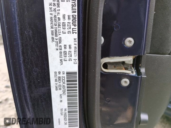 2013 Chrysler 300 SRT-8 z VIN 2C3CCAFJ4DH735421, wystawiony jako Copart lot #50936775 z przebiegiem 113 701 mil mil oraz Szkoda całkowita • Salvage title. Historia ofert i sprzedaży dostępna na DreamBid. Obrazek 12.