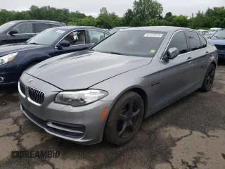 2014 BMW 5 Series 528i xDrive z VIN WBA5A7C57ED615225, wystawiony jako Copart lot #61472915 z przebiegiem Nie podano mil oraz Szkoda całkowita • Salvage title. Historia ofert i sprzedaży dostępna na DreamBid. Obrazek 1.