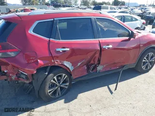 2019 Nissan Rogue SL with VIN 5N1AT2MTXKC732449, listed as a IAAI auction lot 41276747 with 86,813 mi miles. Bid and sale history available at carsss.com. Image 18.