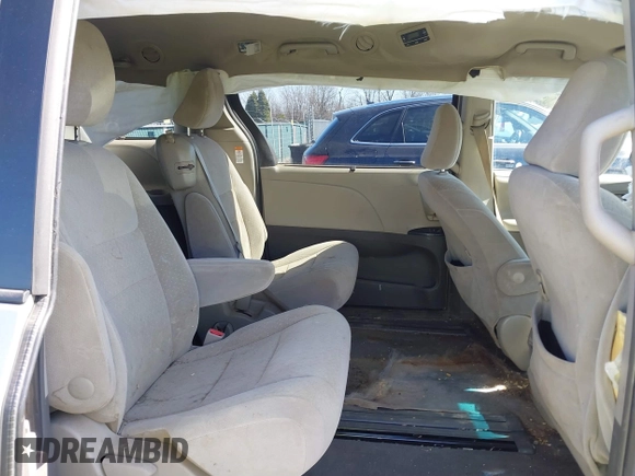 2015 Toyota Sienna LE AAS with VIN 5TDKK3DC4FS581257, listed as a IAAI auction lot 41814786 with 468,177 mi miles and . Bid and sale history available at DreamBid. Image 8.