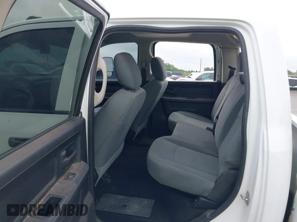 2016 Ram 2500 Tradesman with VIN 3C6UR5HLXGG237028, listed as a IAAI auction lot 42115381 with 302,532 mi miles and . Bid and sale history available at DreamBid. Image 8.
