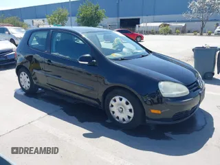 2008 Volkswagen Rabbit S z VIN WVWBA71K68W236885, wystawiony jako IAAI lot #41947747 z przebiegiem 168 428 mil mil oraz . Historia ofert i sprzedaży dostępna na DreamBid. Obrazek 1.