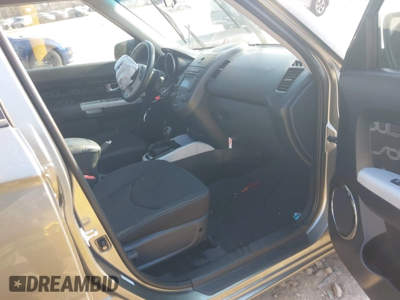 2012 Kia Soul + with VIN KNDJT2A68C7370716, listed as a IAAI auction lot 41726118 with 107,688 mi miles. Bid and sale history available at carsss.com. Image 5.