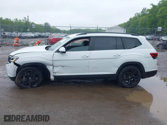 2023 Volkswagen Atlas SE with VIN 1V2HP2CA0PC544469, listed as a IAAI auction lot 42274112 with 19,097 mi miles and . Bid and sale history available at DreamBid. Image 14.
