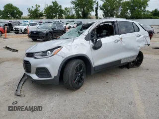 2020 Chevrolet Trax LT with VIN 3GNCJLSB4LL107206, listed as a Copart auction lot 62910035 with 135,480 mi miles and Salvage title. Bid and sale history available at DreamBid. Image 1.