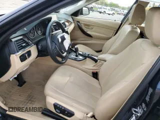 2015 BMW 3 Series 328i xDrive с VIN WBA3B5C5XFF960442, выставлен на аукционе Copart как лот 54366375 с пробегом 56 953 миль миль и Списание • Salvage title. История ставок и продаж доступна на DreamBid. Изображение 7.