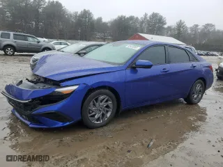 2024 Hyundai Elantra SEL with VIN KMHLM4DG5RU665459, listed as a Copart auction lot 43423365 with 59,688 mi miles and Salvage Title. Bid and sale history available at carsss.com. Image 1.