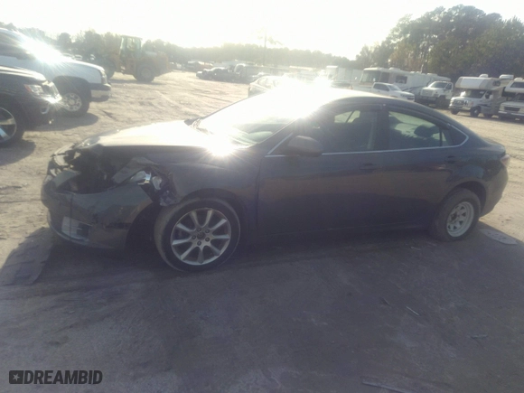 2011 Mazda Mazda6 i Touring with VIN 1YVHZ8CHXB5M08725, listed as a IAAI auction lot 41218305 with 129,039 mi miles. Bid and sale history available at carsss.com. Image 2.