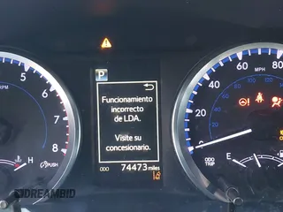 2018 Toyota Highlander LE with VIN 5TDZARFH7JS040614, listed as a IAAI auction lot 41922010 with 74,473 mi miles and . Bid and sale history available at DreamBid. Image 15.