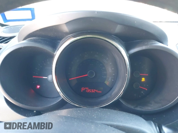 2011 Kia Soul + with VIN KNDJT2A23B7288341, listed as a IAAI auction lot 41722278 with 135,324 mi miles. Bid and sale history available at carsss.com. Image 7.