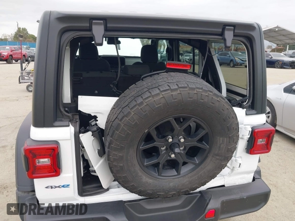 2024 Jeep Wrangler Willys z VIN 1C4RJXN66RW146102, wystawiony jako IAAI lot #41735965 z przebiegiem 12 092 mil mil oraz . Historia ofert i sprzedaży dostępna na DreamBid. Obrazek 6.