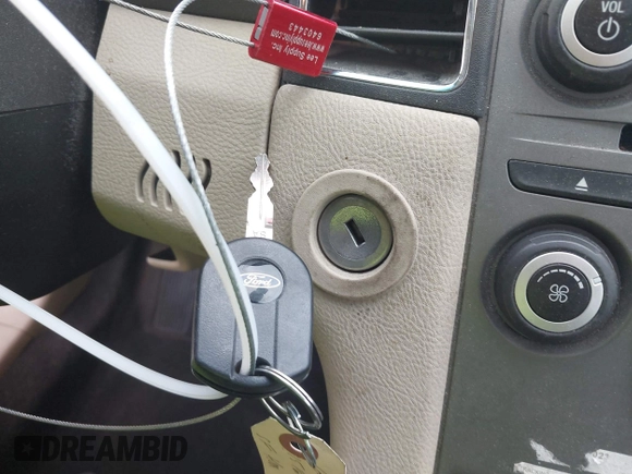 2015 Ford Taurus SE с VIN 1FAHP2D89FG120623, выставлен на аукционе IAAI как лот 41944388 с пробегом 116 388 миль миль и . История ставок и продаж доступна на DreamBid. Изображение 11.