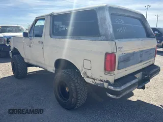 1990 Ford Bronco XL with VIN 1FMEU15N6LLA83856, listed as a Copart auction lot 50408495 with 31,090 mi miles and Clean Title. Bid and sale history available at carsss.com. Image 3.