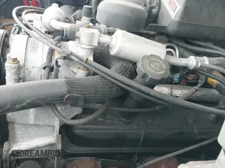 1996 Chevrolet Silverado 2500 с VIN 1GCGK29R8TE265987, выставлен на аукционе IAAI как лот 42032960 с пробегом 178 462 миль миль и . История ставок и продаж доступна на DreamBid. Изображение 13.