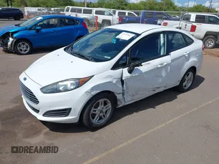 2017 Ford Fiesta SE с VIN 3FADP4BJ4HM130811, выставлен на аукционе IAAI как лот 42131967 с пробегом 112 464 миль миль и . История ставок и продаж доступна на DreamBid. Изображение 2.
