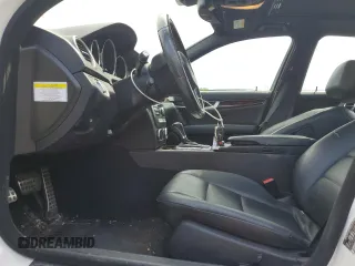 2013 Mercedes-Benz C 300 Sport with VIN WDDGF8AB1DG032261, listed as a Copart auction lot 63819795 with 162,525 mi miles and Salvage title. Bid and sale history available at DreamBid. Image 7.
