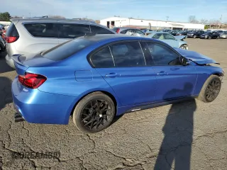 2013 BMW 3 Series 335i xDrive z VIN WBA3B9G5XDNR89623, wystawiony jako Copart lot #80271704 z przebiegiem 148 365 mil mil oraz Szkoda całkowita • Salvage title. Historia ofert i sprzedaży dostępna na DreamBid. Obrazek 3.