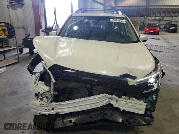 2023 Subaru Forester Premium with VIN JF2SKADCXPH519342, listed as a Copart auction lot 59491745 with 25,581 mi miles and Salvage title. Bid and sale history available at DreamBid. Image 5.