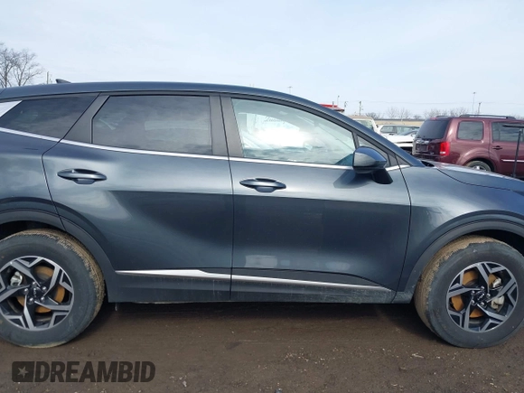 2024 Kia Sportage LX with VIN KNDPUCDFXR7308560, listed as a IAAI auction lot 41639527 with 27,371 mi miles and . Bid and sale history available at DreamBid. Image 13.
