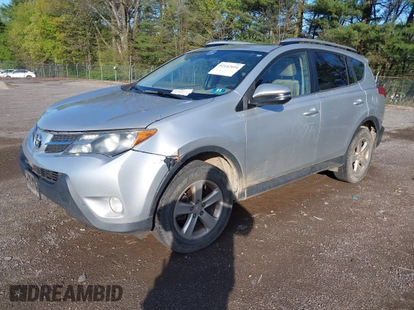 2013 Toyota RAV4 XLE with VIN JTMRFREV9DD013682, listed as a IAAI auction lot 42142414 with 202,680 mi miles. Bid and sale history available at carsss.com. Image 2.