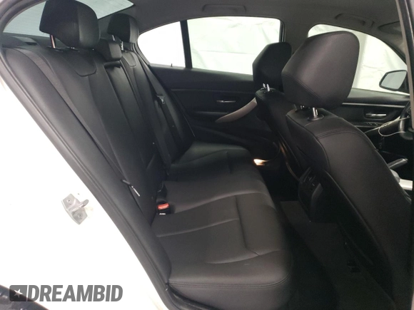 2015 BMW 3 Series 320i xDrive with VIN WBA3C3C54FP662870, listed as a Copart auction lot 59716875 with 98,077 mi miles and Clean title. Bid and sale history available at DreamBid. Image 10.