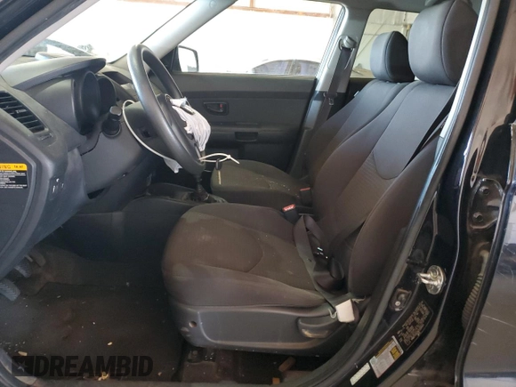 2011 Kia Soul with VIN KNDJT2A13B7231144, listed as a Copart auction lot 46532325 with 67,872 mi miles and Salvage Title. Bid and sale history available at carsss.com. Image 7.