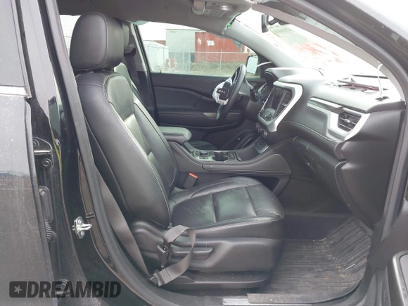 2020 GMC Acadia SLT with VIN 1GKKNULSXLZ232009, listed as a IAAI auction lot 41836890 with Not Provided miles and . Bid and sale history available at DreamBid. Image 5.