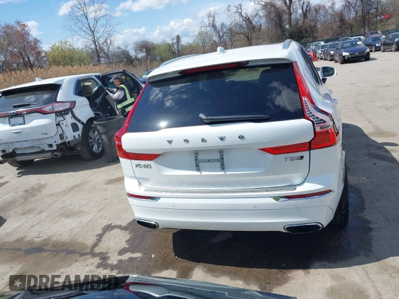 2019 Volvo XC60 Inscription z VIN LYV102RL9KB284828, wystawiony jako IAAI lot #41925864 z przebiegiem 94 394 mil mil oraz . Historia ofert i sprzedaży dostępna na DreamBid. Obrazek 16.