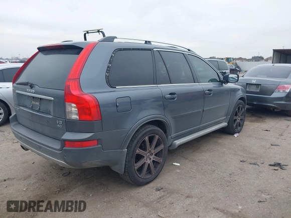 2007 Volvo XC90 V8 with VIN YV4CZ852471365438, listed as a IAAI auction lot 41448132 with 246,077 mi miles. Bid and sale history available at carsss.com. Image 4.