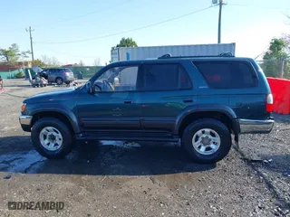 1997 Toyota 4Runner Limited with VIN JT3HN87R9V0072754, listed as a IAAI auction lot 41912390 with 260,079 mi miles. Bid and sale history available at carsss.com. Image 14.