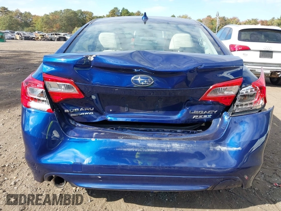 2016 Subaru Legacy 2.5i Premium with VIN 4S3BNAC69G3019719, listed as a IAAI auction lot 40525000 with 149,699 mi miles. Bid and sale history available at carsss.com. Image 16.
