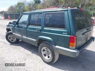 1999 Jeep Cherokee Sport with VIN 1J4FF68S7XL538831, listed as a IAAI auction lot 42101903 with 255,734 mi miles and . Bid and sale history available at DreamBid. Image 3.
